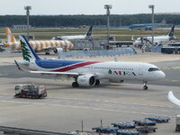 Duitsland-Frankfurt ''Flughafen-Libanon Middle East Airlines Airbus A321 Neo '' (2).JPG
