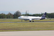 Duitsland-Frankfurt ''Flughafen-Lufthansa'' (18).JPG