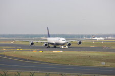 Duitsland-Frankfurt ''Flughafen-Lufthansa Airbus A340-600'' (4).JPG