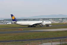 Duitsland-Frankfurt ''Flughafen-Lufthansa Airbus A340-600'' (5).JPG
