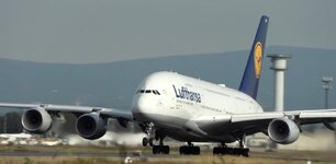 Duitsland-Frankfurt ''Flughafen-Lufthansa Airbus A380'' (86).jpg