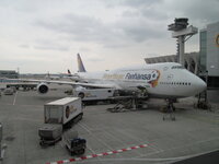 Duitsland-Frankfurt ''Flughafen-Lufthansa Boeing 747-800 Mexiko City-Frankfurt'' Siegerflieger...JPG