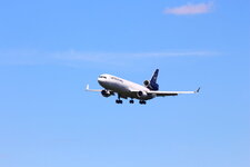 Duitsland-Frankfurt ''Flughafen-Lufthansa Cargo MD 11 F'' (1).JPG