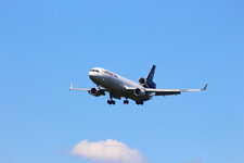 Duitsland-Frankfurt ''Flughafen-Lufthansa Cargo MD 11 F'' (2).JPG