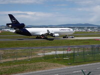 Duitsland-Frankfurt ''Flughafen-Lufthansa Cargo MD 11 F'' (10).JPG