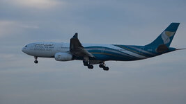 Duitsland-Frankfurt ''Flughafen-Oman Air-Airbus A330-300'' (4).jpg