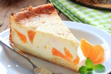 Käsekuchen mit Mandarinen 1.jpg