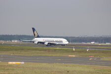 Duitsland-Frankfurt ''Flughafen-Singapore Airlines Airbus A380-800'' (4).JPG