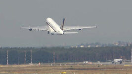 Duitsland-Frankfurt ''Flughafen-Singapore Airlines Airbus A380-800'' (51).jpg