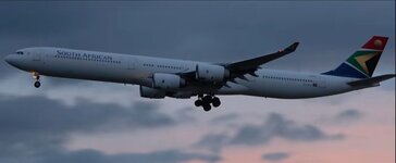 Duitsland-Frankfurt ''Flughafen-South African Airbus A340'' (1).jpg