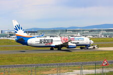 Duitsland-Frankfurt ''Flughafen-Sun Express Boeing 737'' (2).JPG