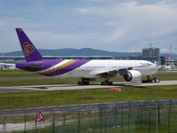 Duitsland-Frankfurt ''Flughafen-Thai Airways Boeing 777'' (2).JPG