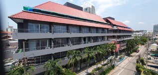 Holiday Resort (1).jpg