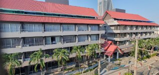 Holiday Resort (3).jpg