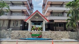 Holiday Resort (4).jpg