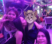 cho_kiss.png