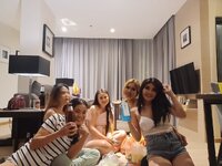 ladiesroom.jpg