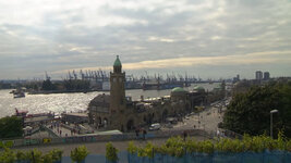 Duitsland-Hamburg ''Landungsbrücken'' (2).jpg
