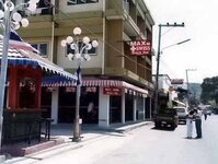 1975walkingstreet400.jpg 1975walkingstreet400.jpg