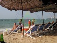 pattaya_2_strand_004.jpg