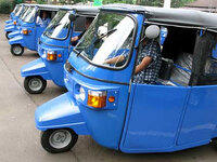 tuktuk2.jpg