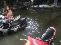 hochwasser_beachroad.jpg
