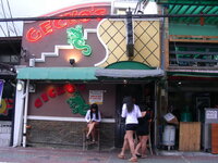 21182256cp.jpg