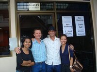 uebergabe2_geri_susi.jpg uebergabe2_geri_susi.jpg