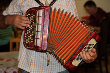 img_9910.jpg