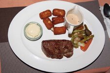 img_5390.jpg
