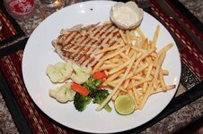 img_6585.jpg