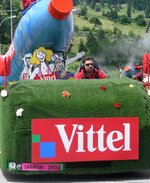 6d7199ce2399347bde8859e352f5307e.jpg