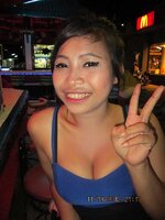 005_743914.jpg