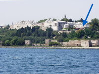 800px-Topkapi_Palace_Bosphorus_002_zpse62816fd.jpg