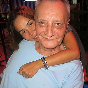 08.06.2013 Smurf Bar