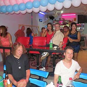26.06.2013 Smurf Bar