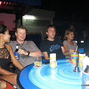 12.08.2013 Smurf Bar