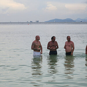 06.09.2013 Smurf Bar