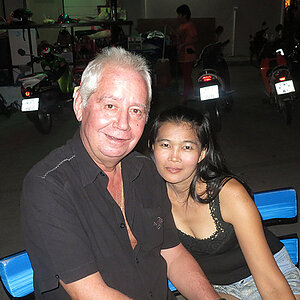 08.09.2013 Smurf Bar