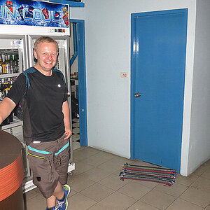 10.09.2013 Smurf Bar