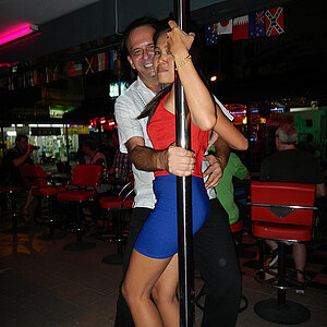 24.09.2013 Smurf Bar