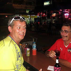 01.10.2013 Smurf Bar