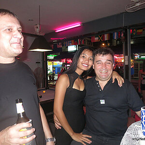 03.10.2013 Smurf Bar
