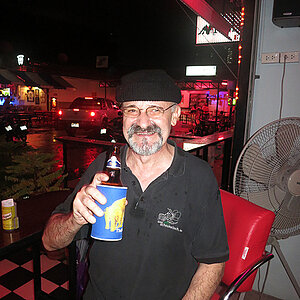 03.10.2013 Smurf Bar