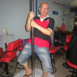 03.10.2013 Smurf Bar