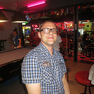 04.10.2013 Smurf Bar