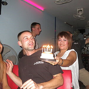 06.10.2013 Smurf BAR