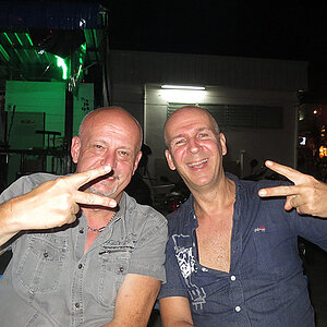 27.10.2013 Smurf Bar