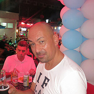 01.11.2013 Smurf Bar