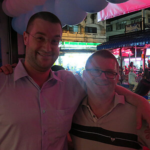 01.11.2013 Smurf Bar